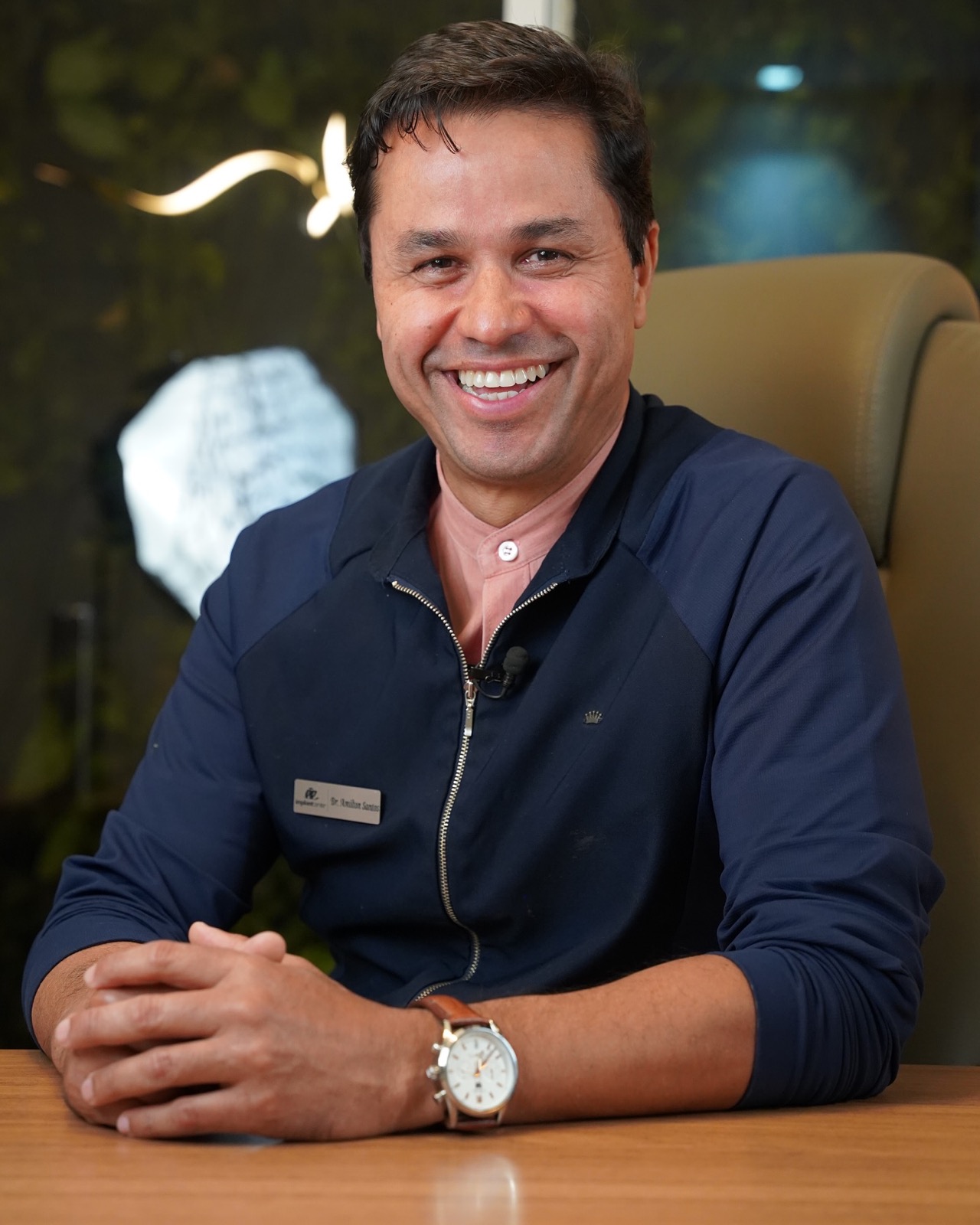 Dr. Amilton Santos
